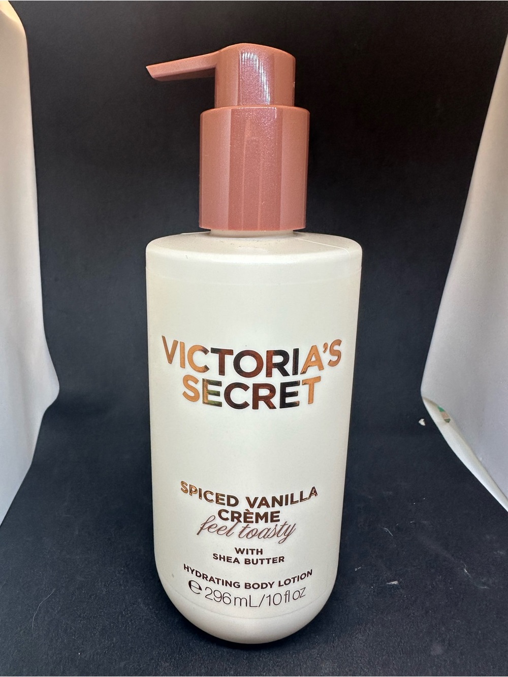 🆕 Victoria's Secret Spiced Vanilla Creme Hydrating Body Lotion ✨unused✨